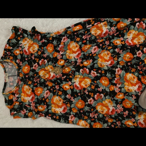 Plus size 2x woman’s bundle - Picture 6 of 14